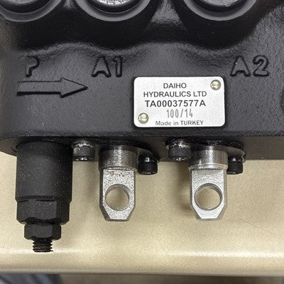 Brandon/TYM/Kukje loader control Valve 100 l/min 14 MPa 1/2 in TA00037577A