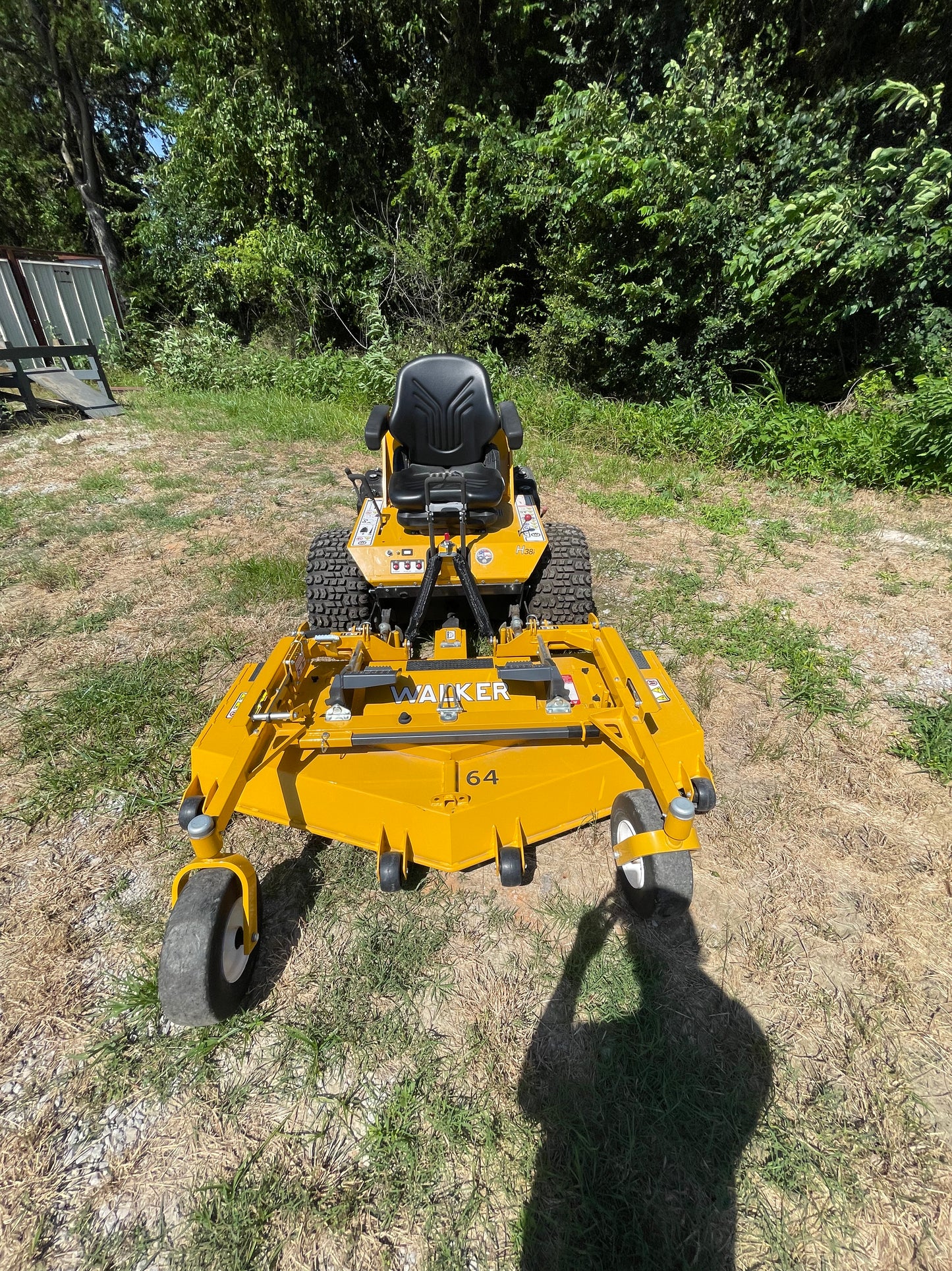 Walker H38 i, 61" Rear Discharge
